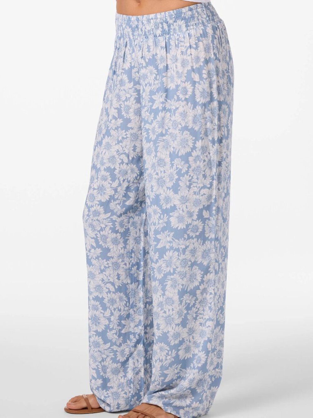 O'Neill Jonie Periwinkle-Sky Blue with white Daisies Pants Medium - Picture 4 of 16